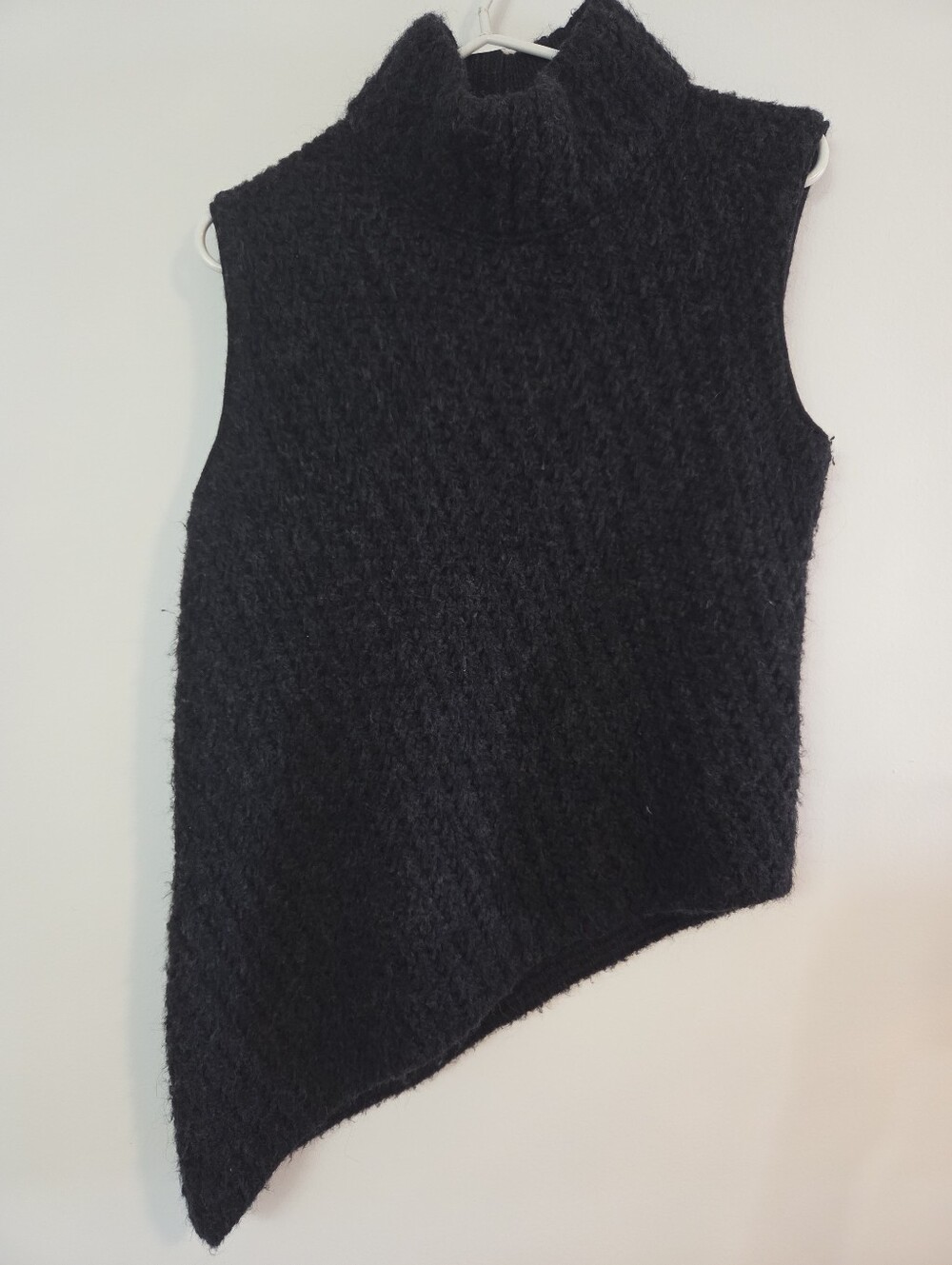 Marc Cain alpaca blend asymmetrical vest Sz 6( Suits Medium)
